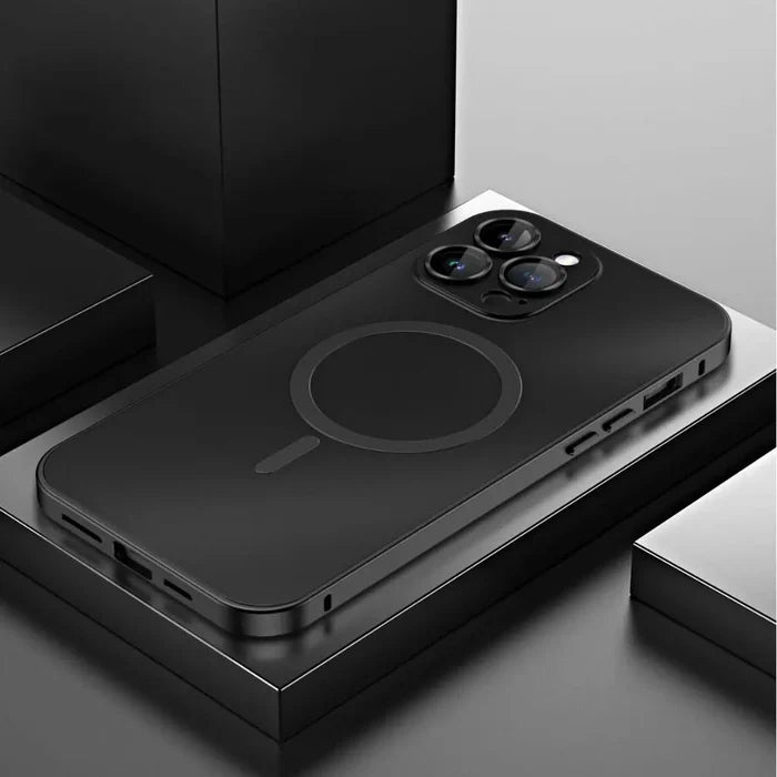 iPhone 14 in Style – Premium MagSafe-Compatible Case with Military-Grade Protection