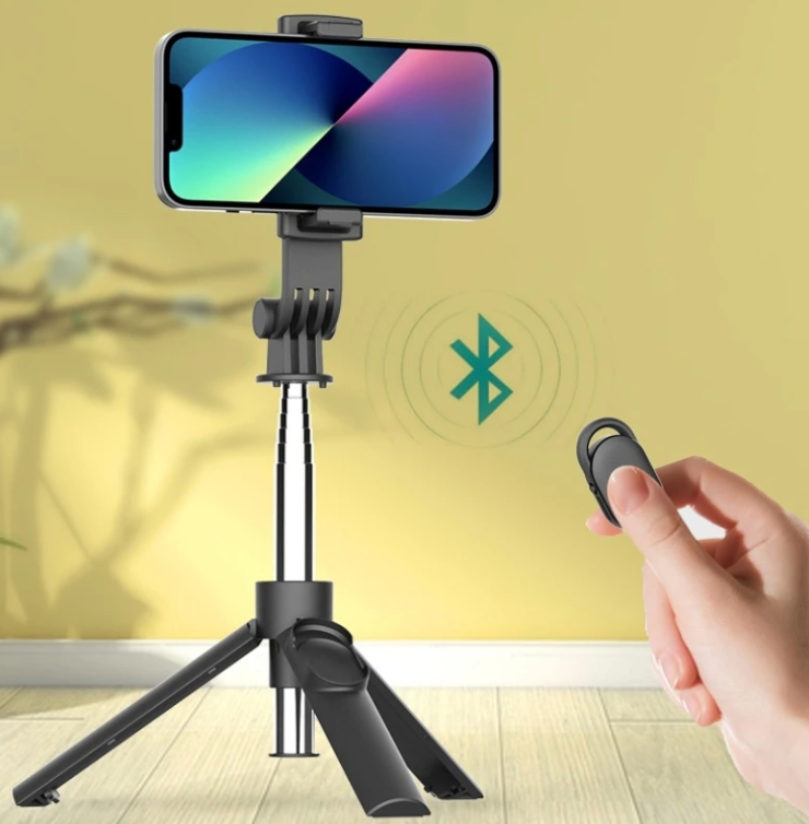 Extendable Selfie Stick Tripod with Wireless Remote and Tripod Stand Selfie Stick with Light